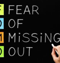 How Social Media Marketing Agency Creates FOMO (Fear of Missing Out) to Drive Sales